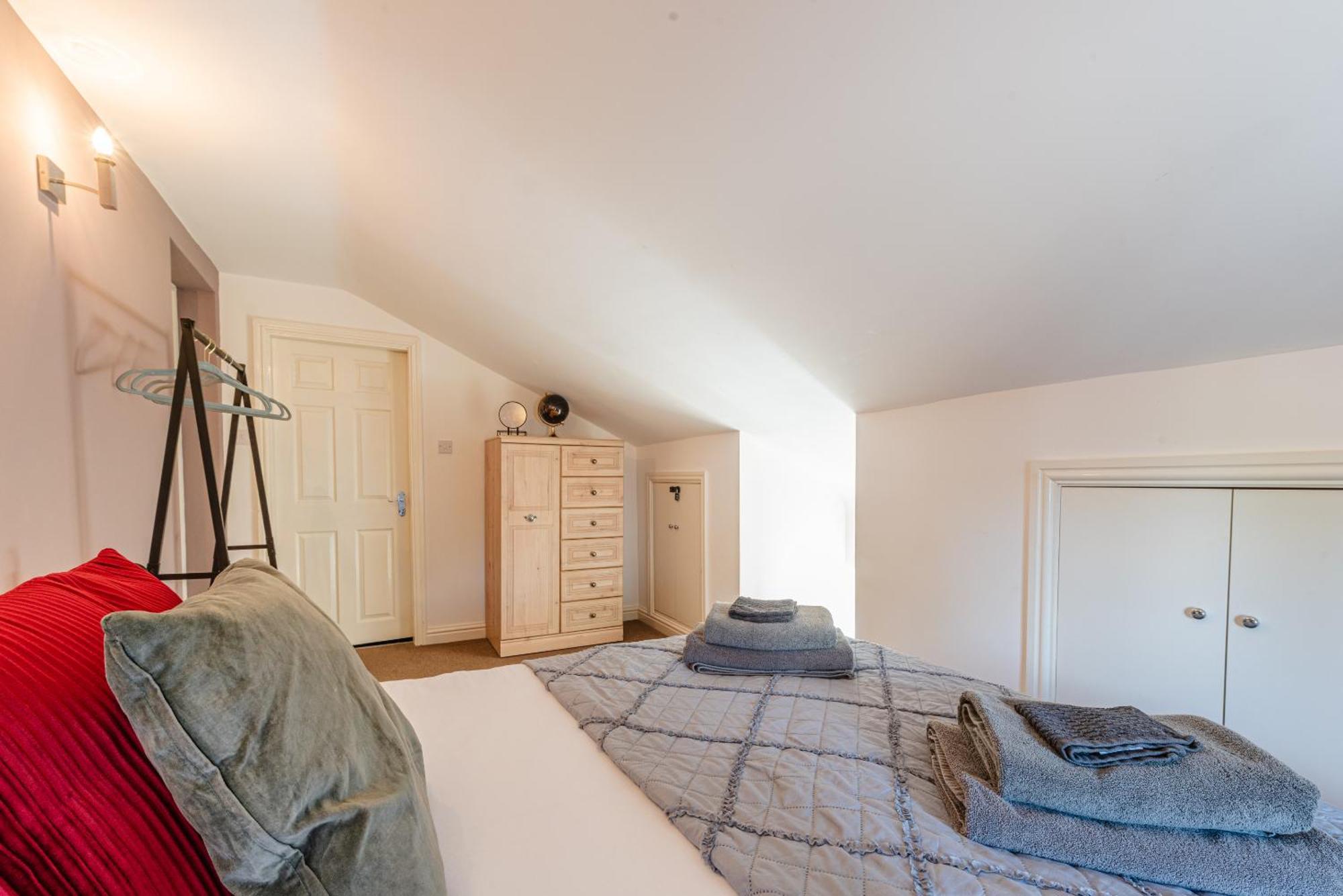 Brook Farm Barn Villa Фродшам Екстериор снимка
